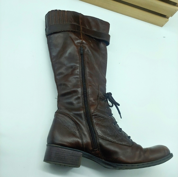 Leather Brown knee high boots 9.5